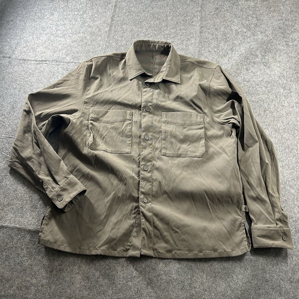 Lululemon Shirt Men's Medium Relaxed Fit Long Sleeve Button Up Stretch Green